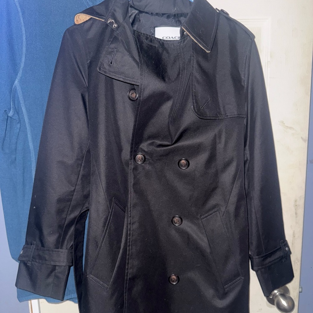 Signature coach black trenchcoat with monogram lining - Picture 4 of 15